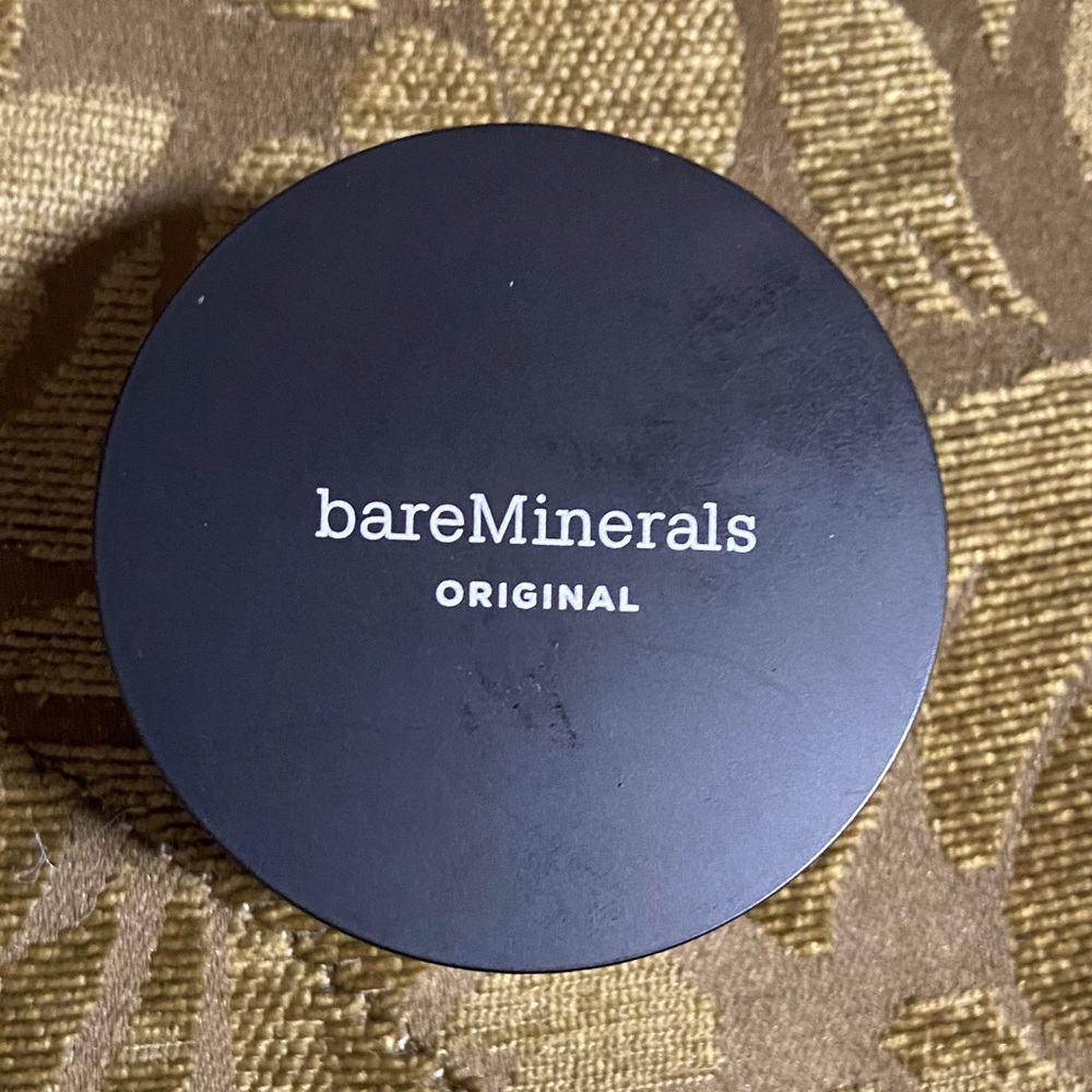 bareMinerals Original Foundation in Black Case